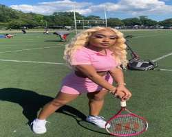 The Young girl is not just only a YouTuber but also she has a great passion of playing Lawn Tennis and keeping herself active and healthy.